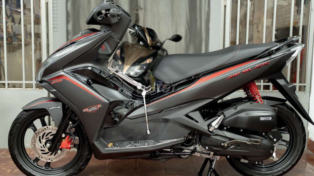 Honda Air Blade 2015 - ảnh 2