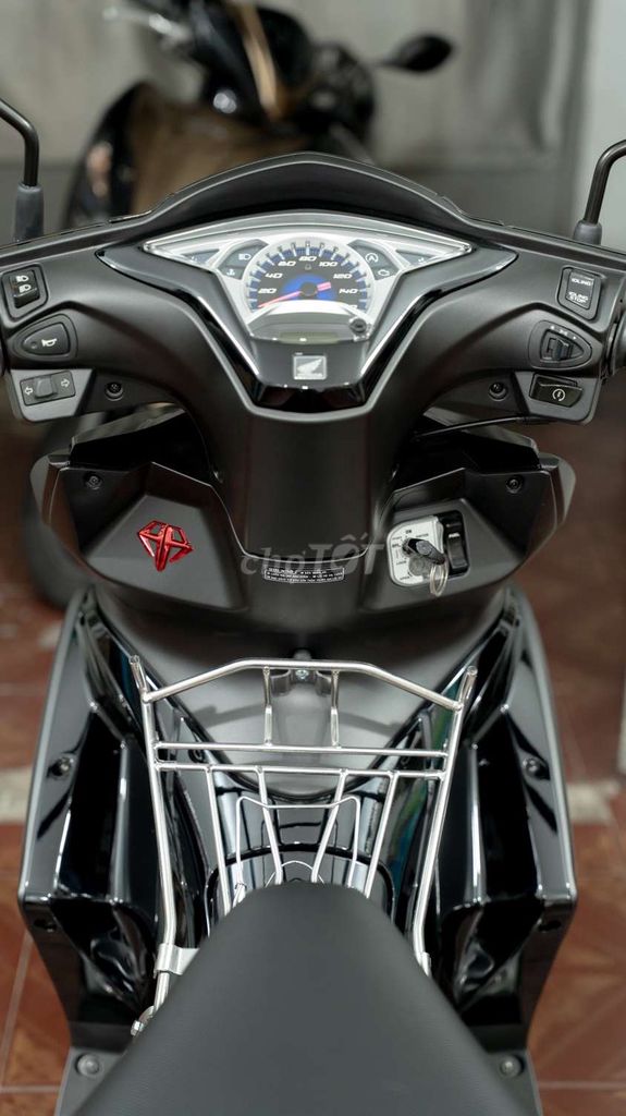 Honda Air Blade 2015 - ảnh 4