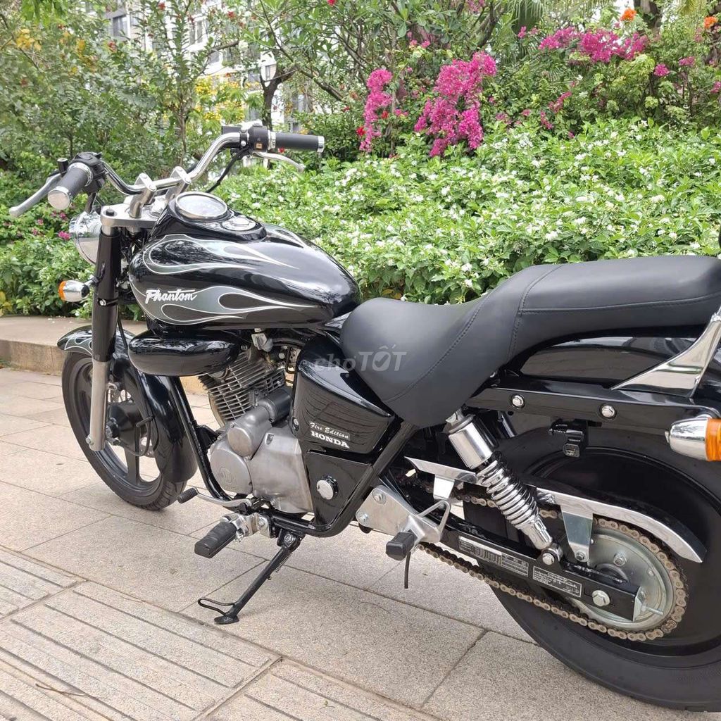 Honda Phantom 2012 - ảnh 4