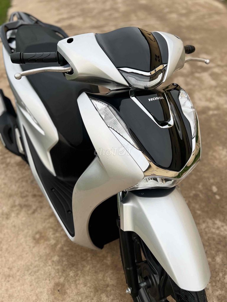 Honda SH 2022 - ảnh 1