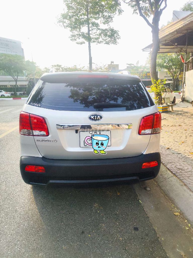 Kia Sorento 2010 - ảnh 3