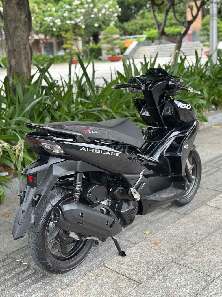 Honda AirBlade 2023 - ảnh 3
