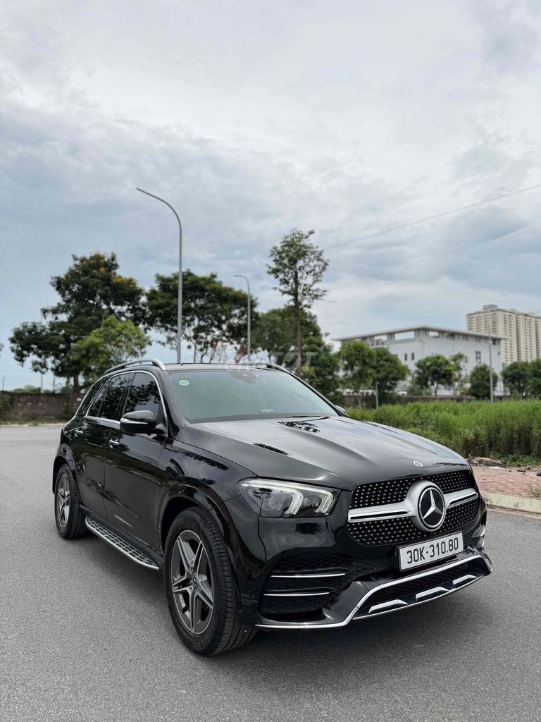 Mercedes-Benz 2021 - ảnh 3