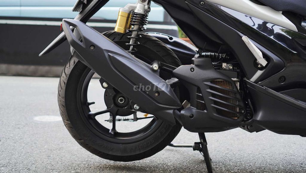 Yamaha NVX 2017 - ảnh 5