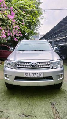Toyota Fortuner 2009 - ảnh 1