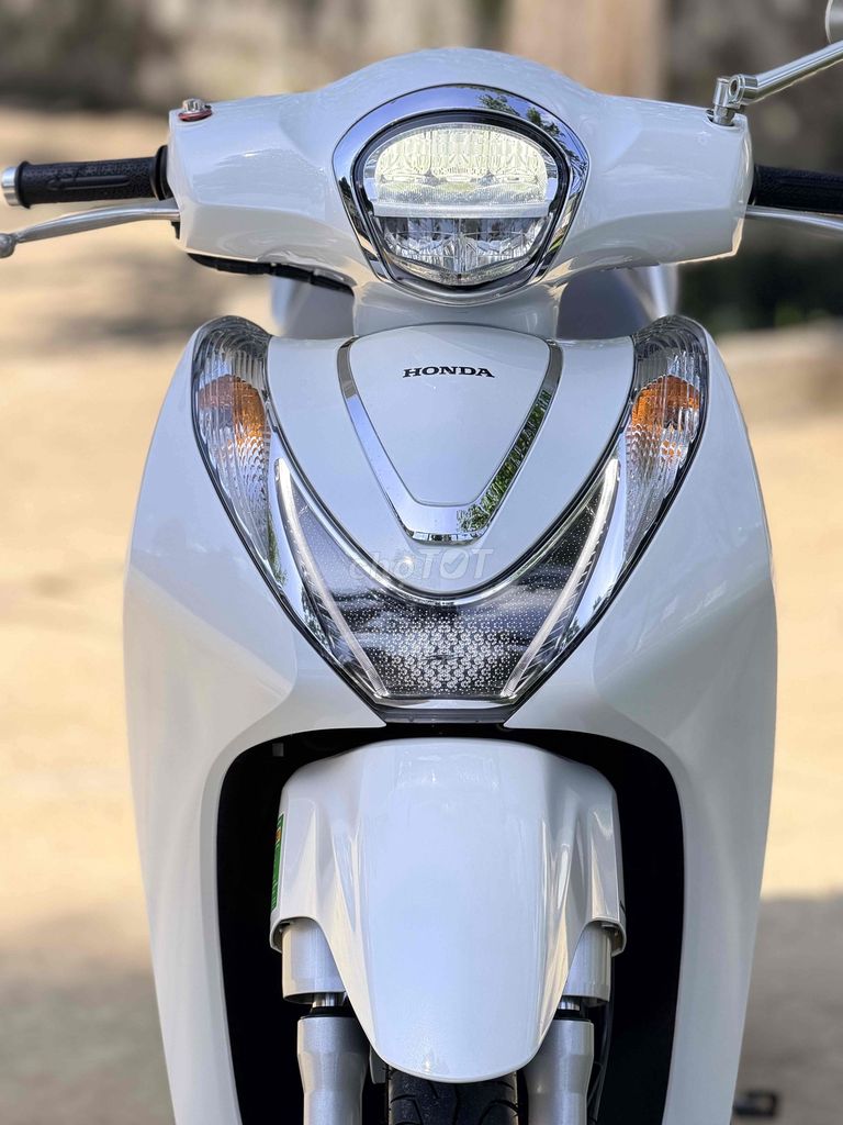 Honda SH Mode 2022 - ảnh 1