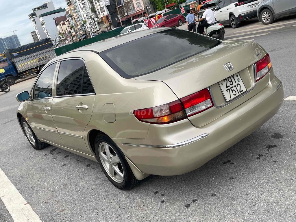Honda Accord 2004 - ảnh 3