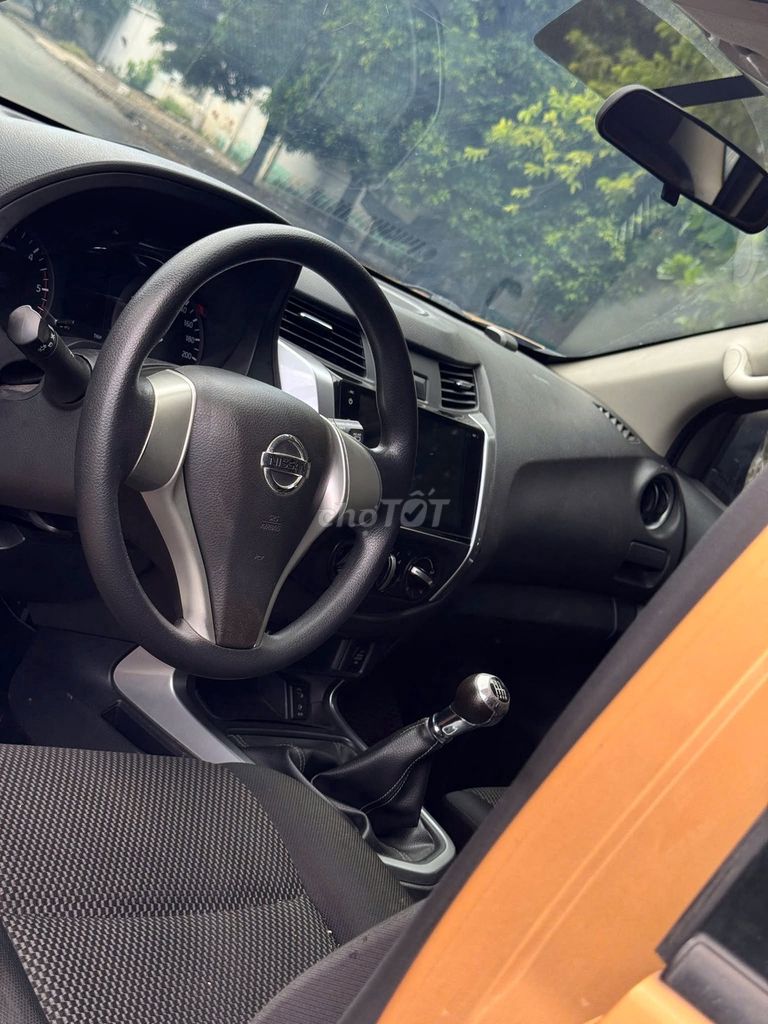 Nissan Terra 2018 - ảnh 2