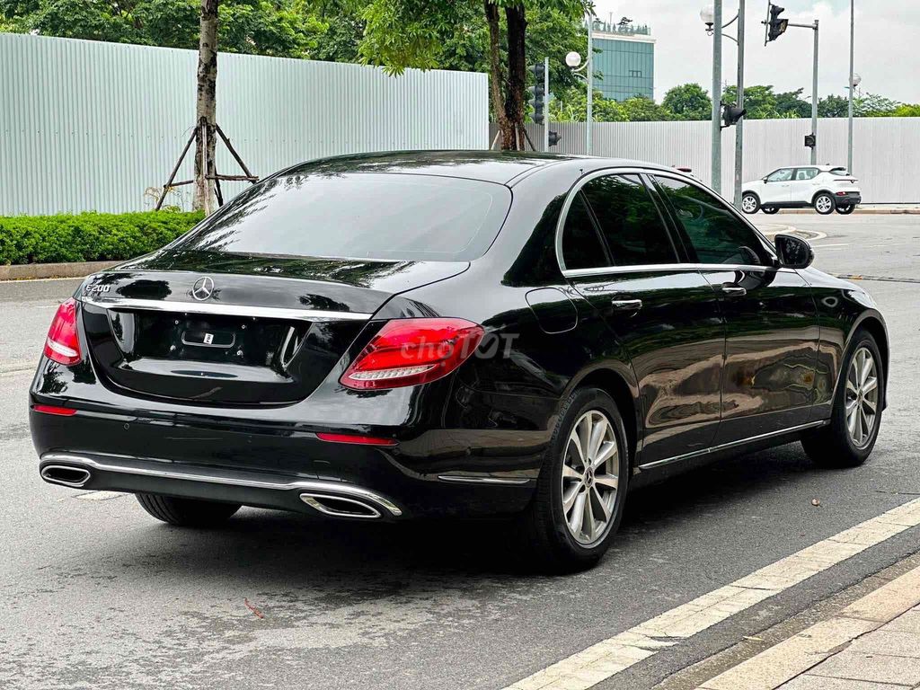 Mercedes-Benz 2018 - ảnh 4