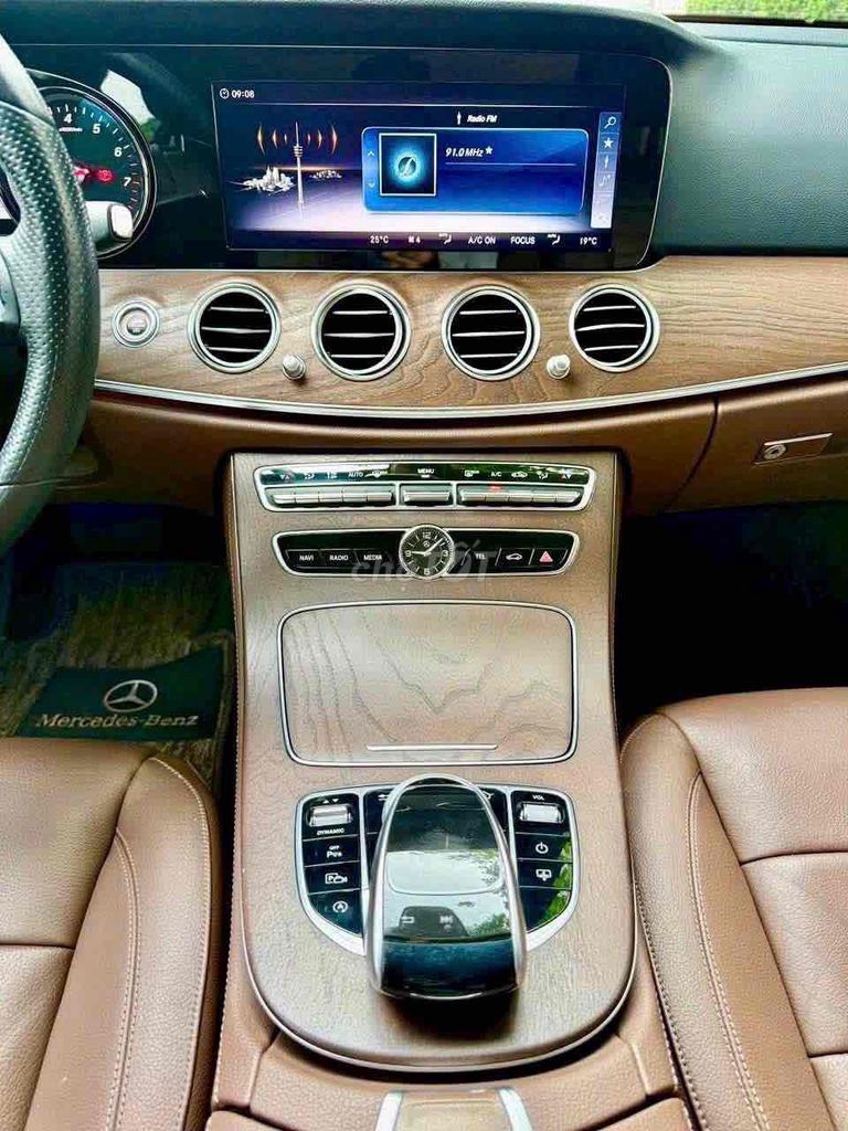 Mercedes-Benz 2018 - ảnh 5