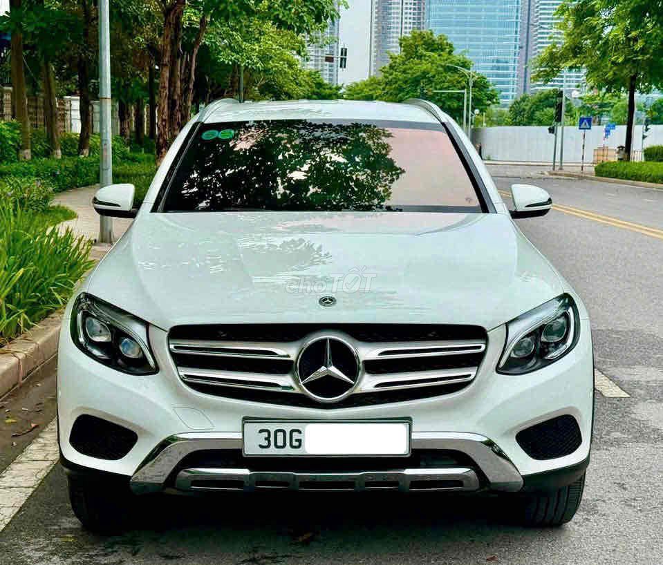 Mercedes-Benz GLC - ảnh 1