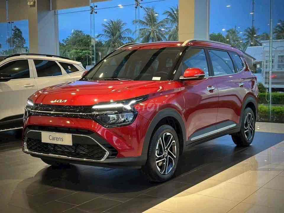 Kia Carens - ảnh 3