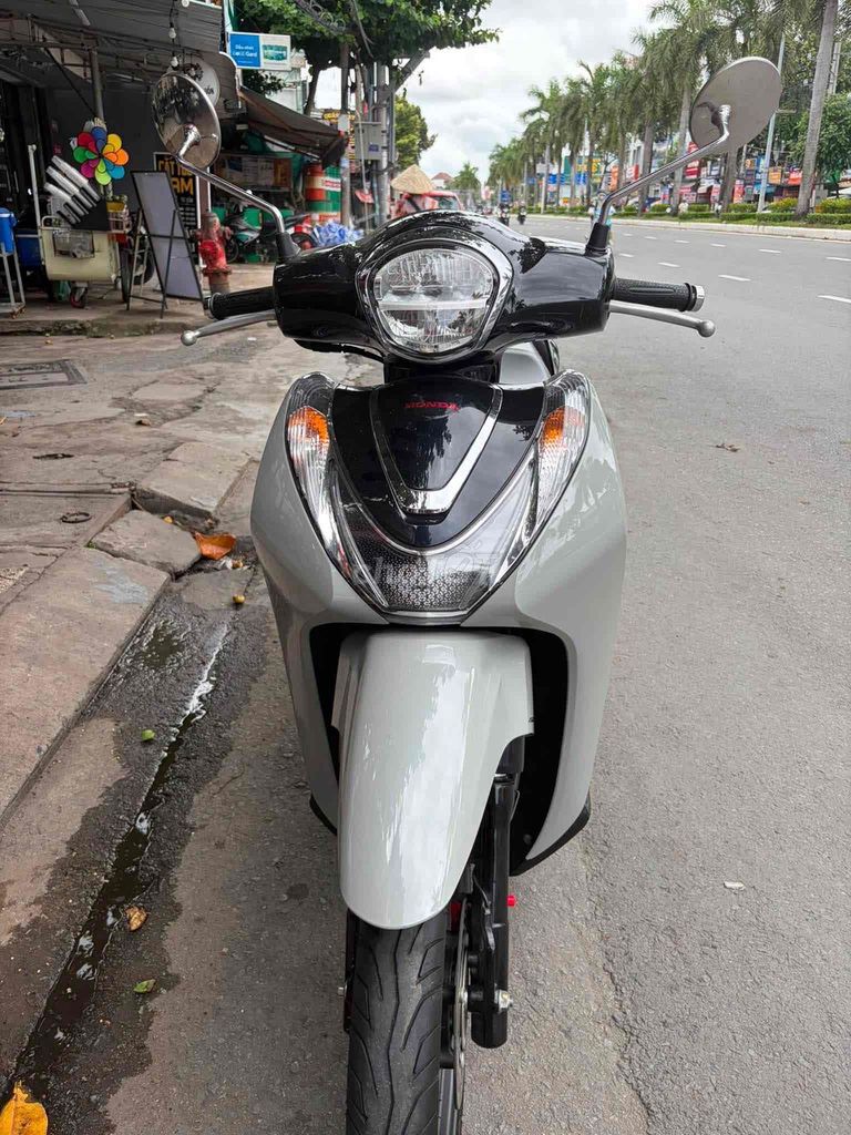Honda SH Mode 2024 - ảnh 1