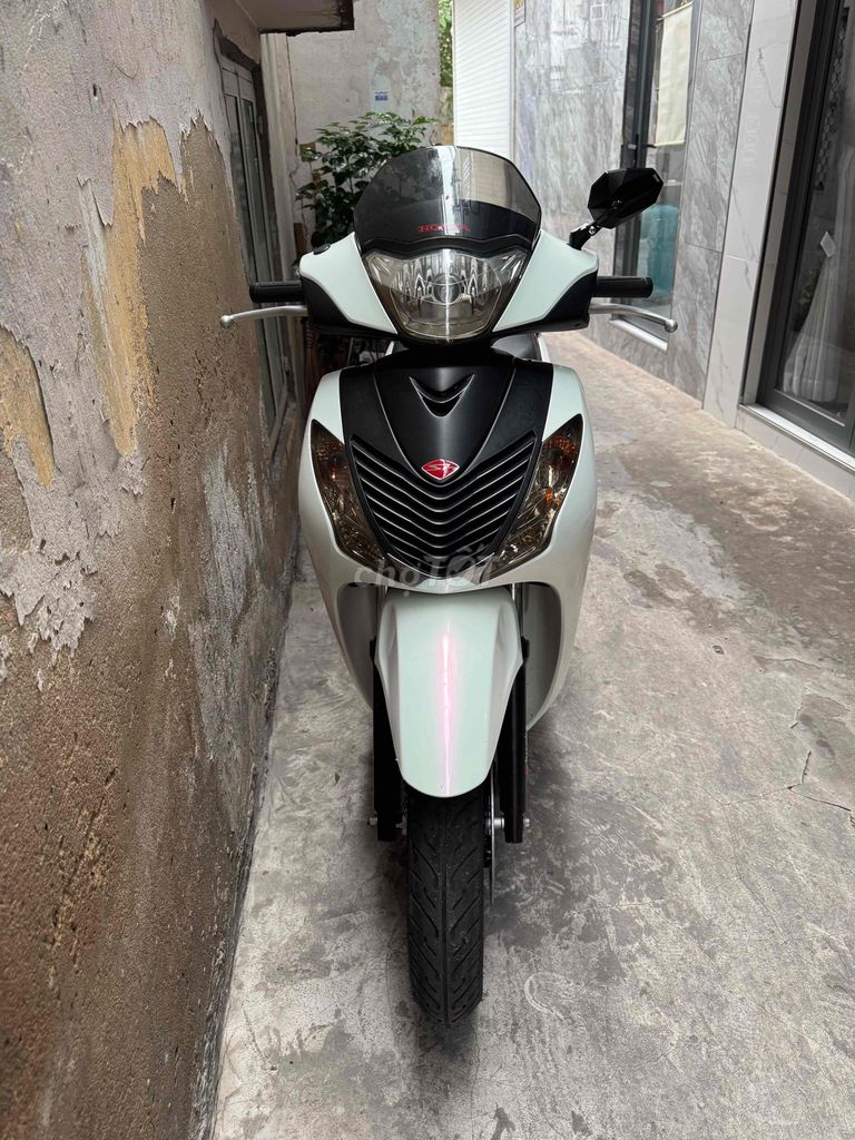 Honda SH 2011 - ảnh 1
