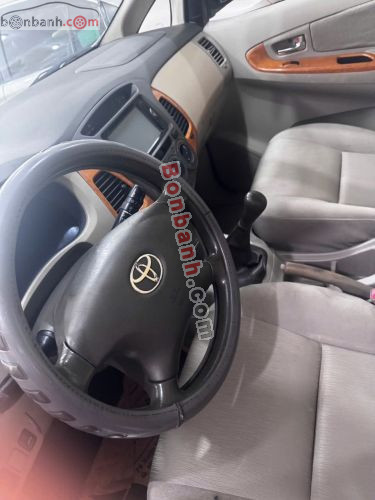 Toyota Innova G 2011 - ảnh 4