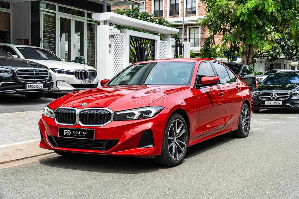 BMW 2025 - ảnh 1