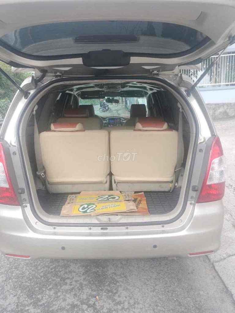 Toyota Innova 2015 - ảnh 2