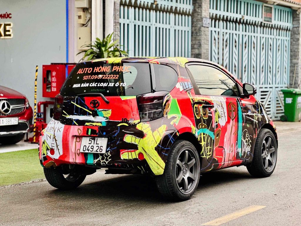 Toyota 2009 - ảnh 2