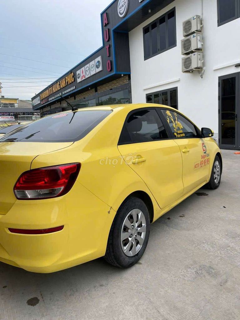 Kia Soluto 2022 - ảnh 2