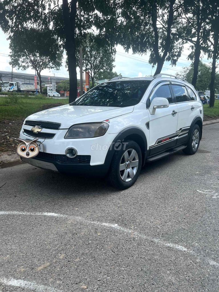 Chevrolet Captiva - ảnh 1