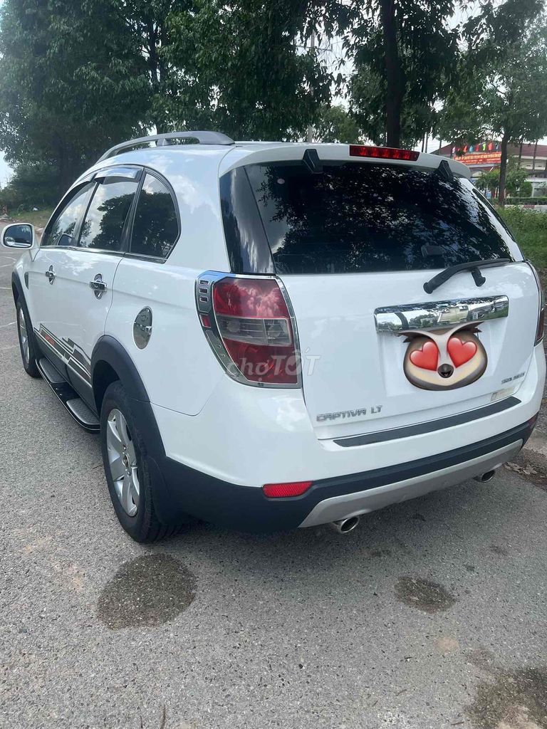 Chevrolet Captiva - ảnh 4