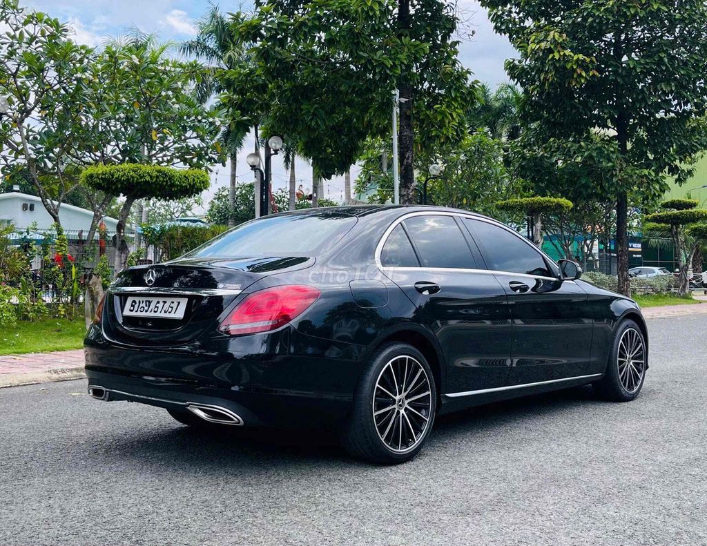 Mercedes-Benz 2021 - ảnh 5