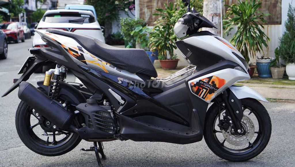 Yamaha NVX 2018 - ảnh 5