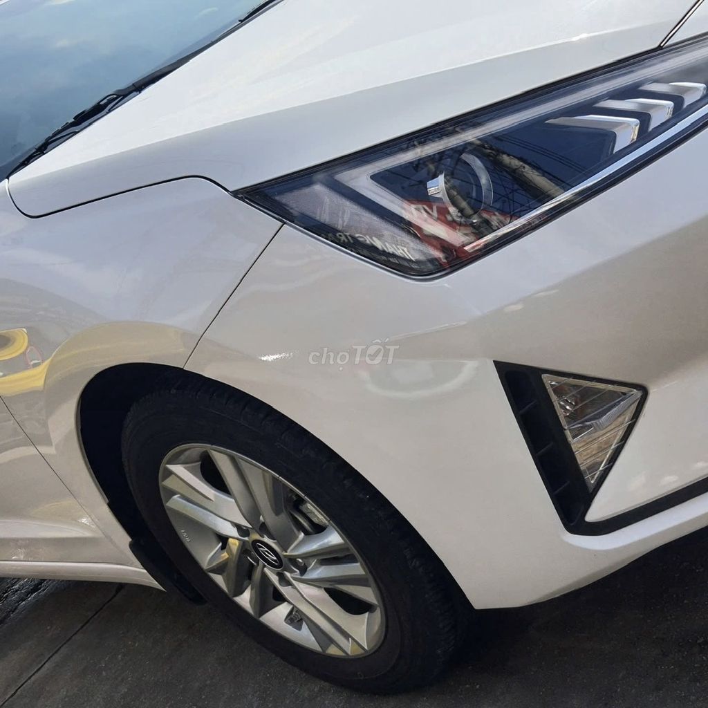 Hyundai Elantra 2021 - ảnh 3