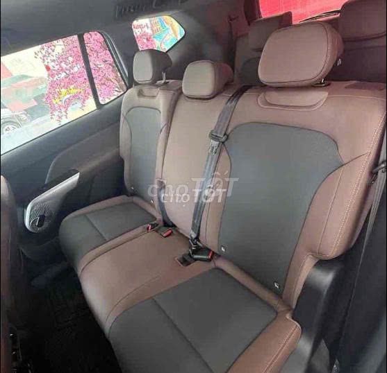VinFast VF7 - ảnh 2