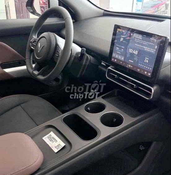 VinFast VF7 - ảnh 5