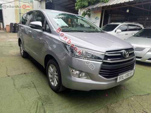 Toyota Innova 2.0G 2017 - ảnh 5