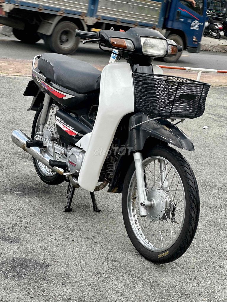 Honda 1996 - ảnh 2