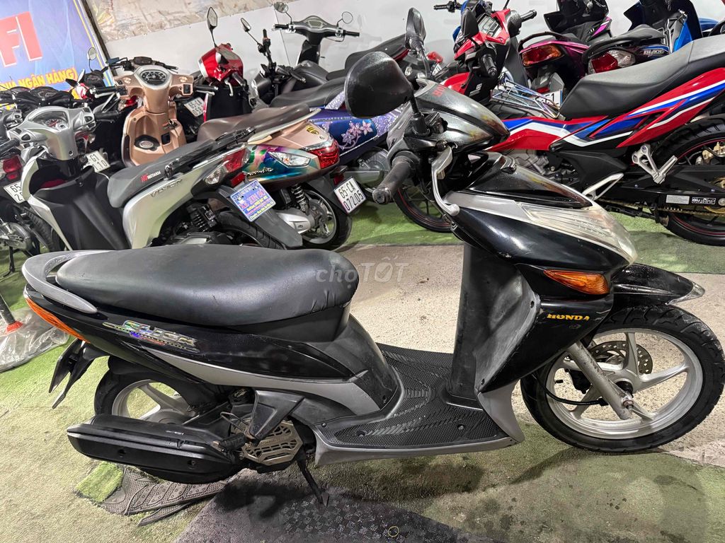 Honda Click 2010 - ảnh 3
