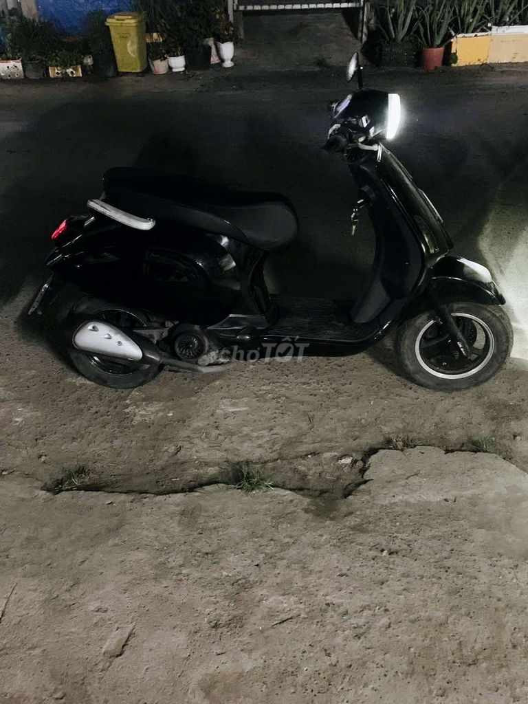 Vespa 2022 - ảnh 3