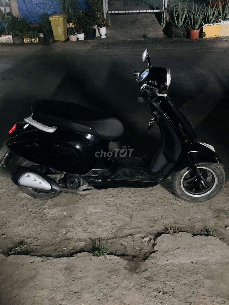 Vespa 2022 - ảnh 4