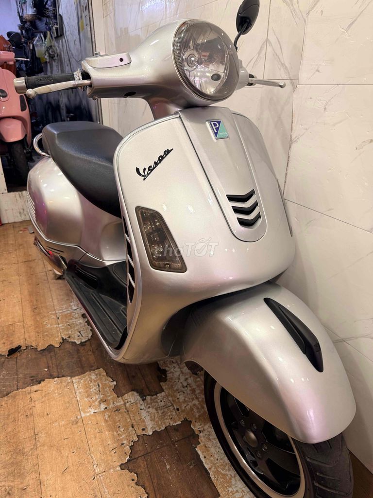 Piaggio Vespa 2015 - ảnh 2