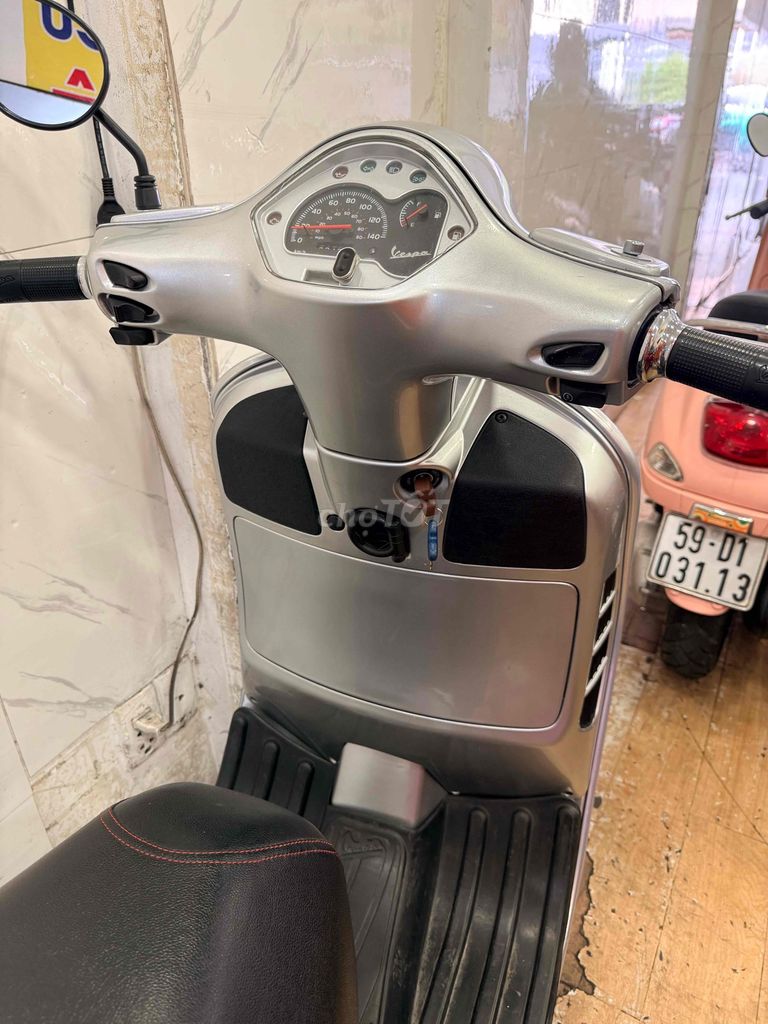 Piaggio Vespa 2015 - ảnh 3