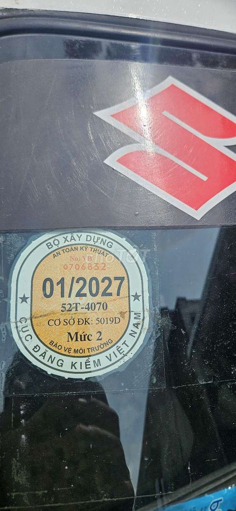 Suzuki 2001 - ảnh 1