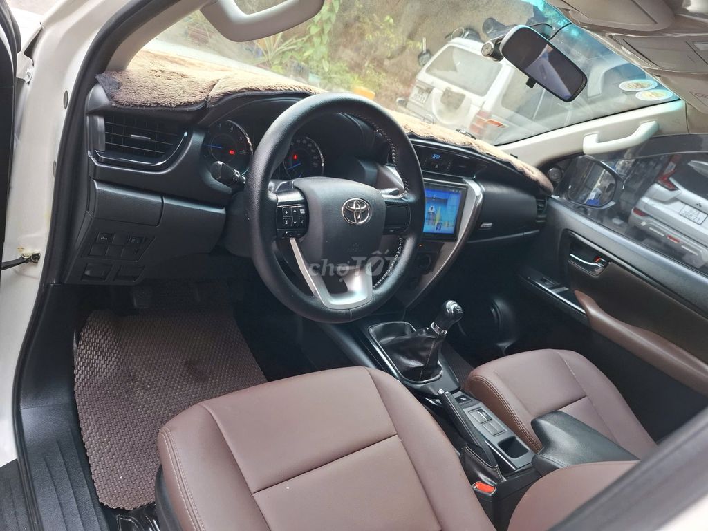 Toyota Fortuner 2018 - ảnh 3