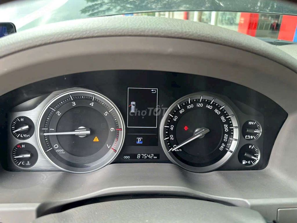 Toyota Land Cruiser 2016 - ảnh 3