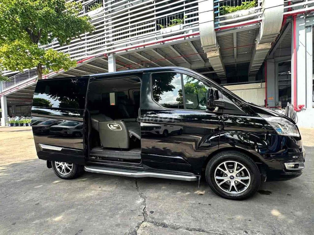 Ford Tourneo 2019 - ảnh 2