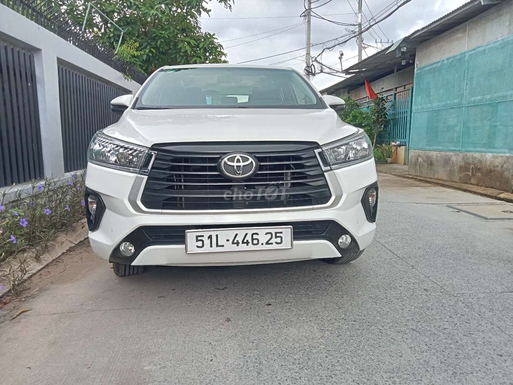 Toyota Innova 2022 - ảnh 1
