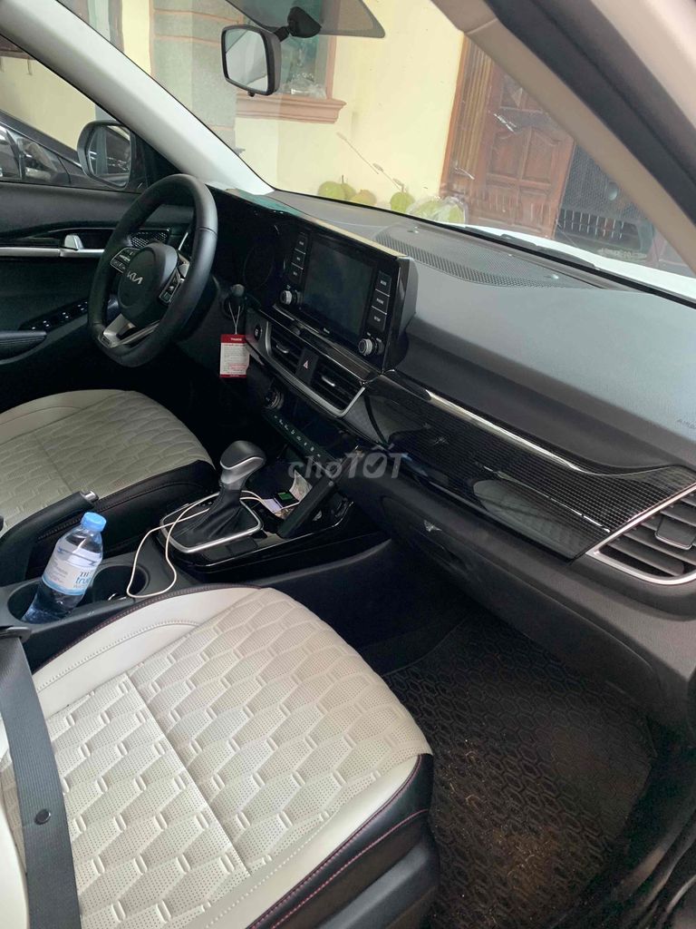 Kia Seltos 2021 - ảnh 2