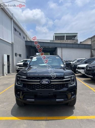 Ford Everest Platinum+ 2.3L 4x4 AT 2026 - ảnh 1