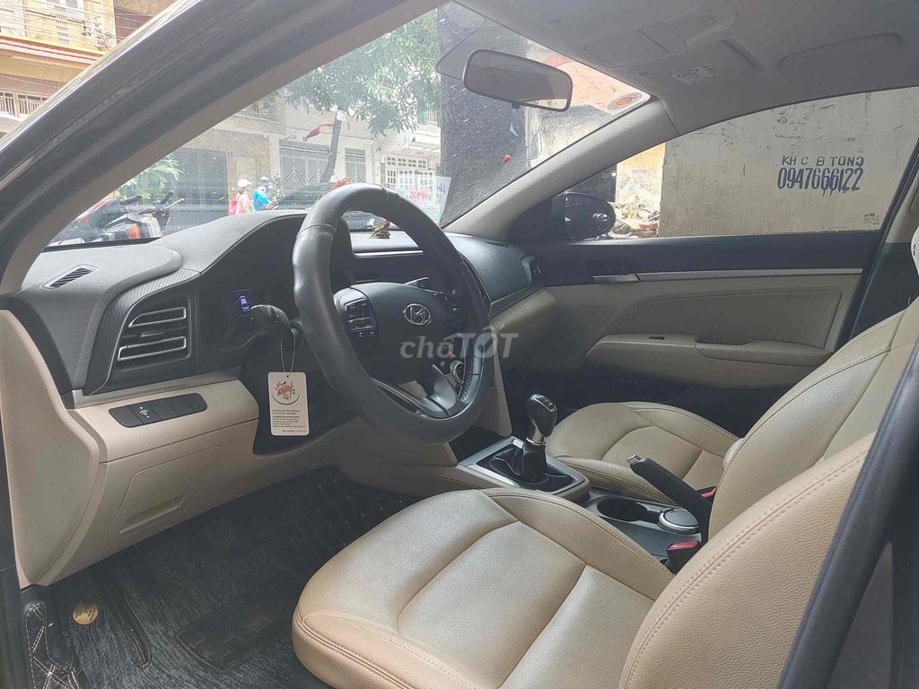 Hyundai Elantra 2020 - ảnh 3