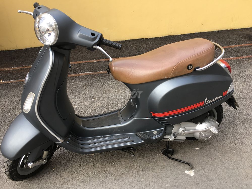 Piaggio Vespa 2013 - ảnh 2