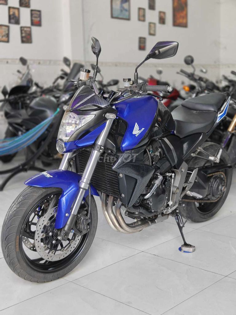 Honda CB 2010 - ảnh 2