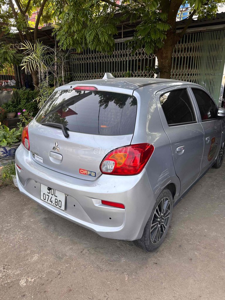 Mitsubishi Mirage 2017 - ảnh 4