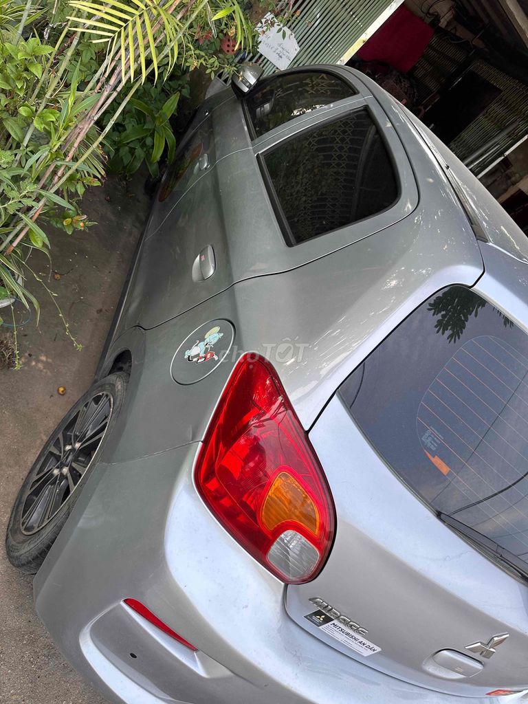 Mitsubishi Mirage 2017 - ảnh 5