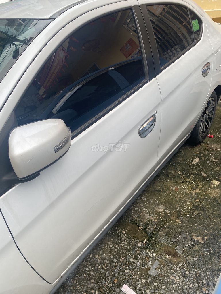 Mitsubishi Attrage 2021 - ảnh 2